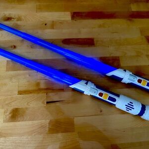 Star Wars Scream Saber Lightsaber Electronic Roleplay Toy